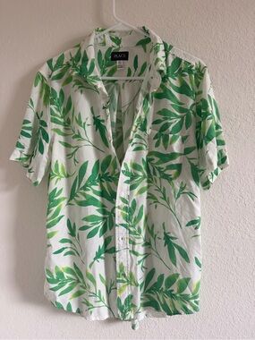 Place White Button-Down Shirt with Green Leaf Print
